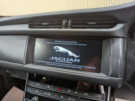 Jaguar XF 2.0 XF R-Sport D AWD Auto 4WD 5dr 71