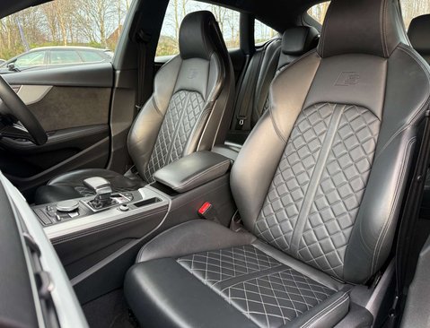 Audi A5 3.0 S5 Sportback TFSI Quattro Auto 4WD 5dr 20