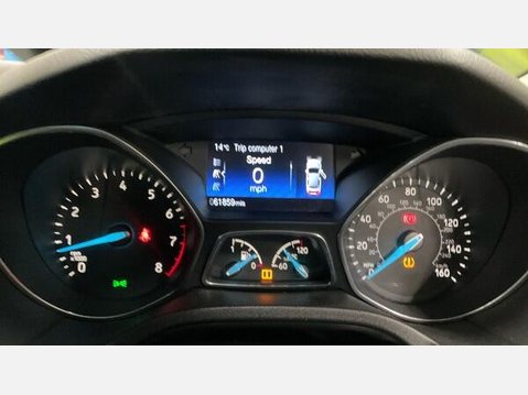 Ford Focus 1.0T EcoBoost Titanium X Euro 6 (s/s) 5dr 10