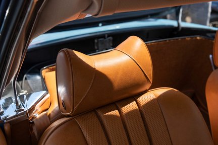 Mercedes-Benz SL 280 Pagoda 46