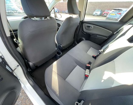 Toyota Yaris 1.5 Yaris Icon Tech VVT-i 5dr 54