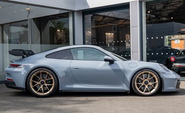 Porsche 911 GT3 (992) 3