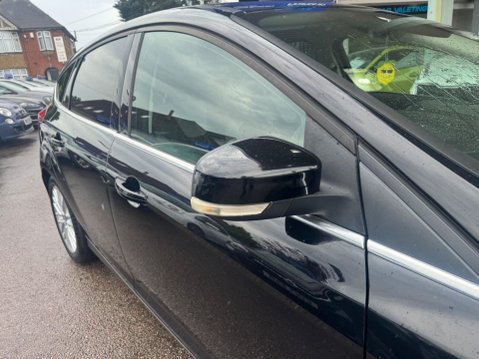 Ford Focus 1.6 Zetec Euro 5 5dr 13