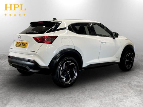 Nissan Juke 1.6 N-Connecta SUV 5dr Petrol Hybrid Auto Euro 6 (143 ps) Alloys - Air Con 7