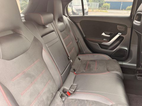 Mercedes-Benz A Class 1.3 A200 AMG Line (Premium) 7G-DCT Euro 6 (s/s) 5dr 27