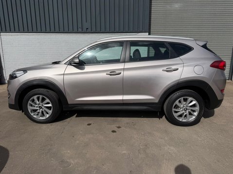 Hyundai TUCSON 1.6 GDi Blue Drive SE Nav Euro 6 (s/s) 5dr 5