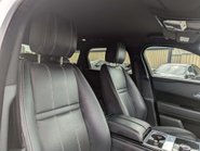 Land Rover Range Rover Velar 2.0 Range Rover Velar SE D180 Auto 4WD 5dr 22