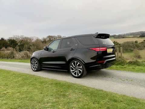 Land Rover Discovery TD6 HSE LUXURY 13