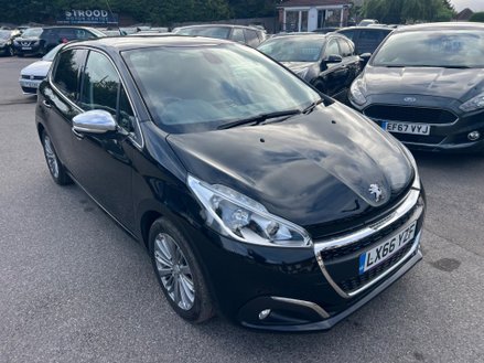Peugeot 208 1.2 PureTech Allure EAT Euro 6 (s/s) 5dr