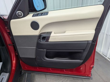 Land Rover Range Rover Sport 3.0 Range Rover Sport HSE Dynamic SDV6 Auto 4WD 5dr 46