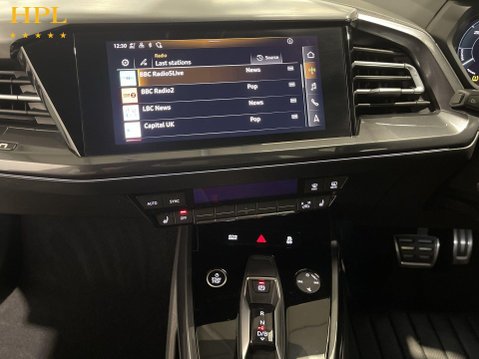 Audi Q4 40 S line SUV 5dr Electric Auto 82kWh (204 ps) 18