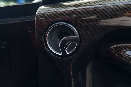 Aston Martin One77 19