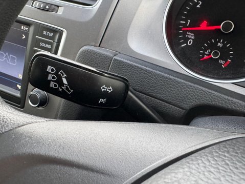 Volkswagen Golf 1.2 TSI BlueMotion Tech S Euro 5 (s/s) 5dr 24