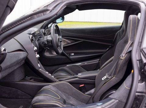 McLaren 720S Performance 14