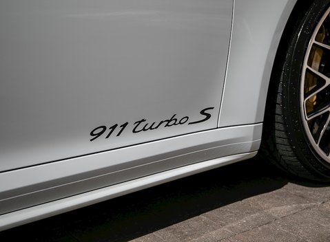 Porsche 911 (991) Turbo S 26
