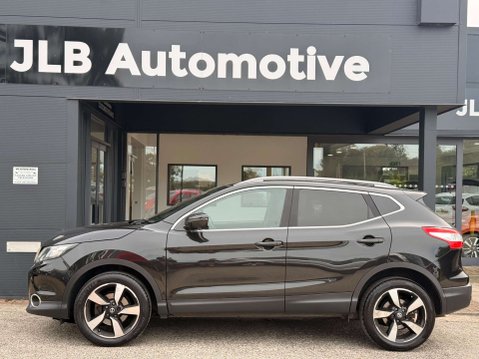 Nissan Qashqai 1.5 Qashqai N-Vision dCi 5dr 6