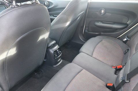 Mini Clubman COOPER CLASSIC,7 MAIN DEALER SERVICES,SAT NAV,DAB RADIO CRUISE, 18