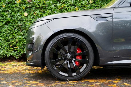 Land Rover Range Rover Sport AUTOBIOGRAPHY MHEV. NOW SOLD. SIMILAR REQUIRED. PLEASE CALL 01903 254800. 4