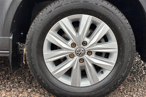 Volkswagen Crafter CR35 177 ps Tdi Trendline 4Motion DSG Panel Van - Diff Lock 35