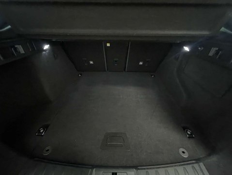 Jaguar F-Pace 2.0 F-PACE R-Sport AWD D Auto 4WD 5dr 35