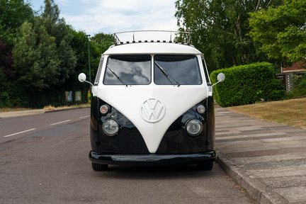 Volkswagen Restomod Porsche 3.2 Ltr 21 Window Samba 5