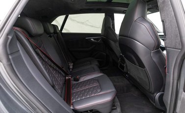 Audi RS Q8 Vorsprung 10
