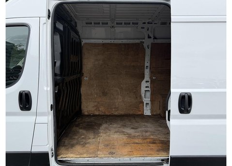 Vauxhall Movano 2.2 CDTi 3500 BiTurbo Dynamic Panel Van 5dr Diesel Manual FWD L2 H2 Euro 6 17