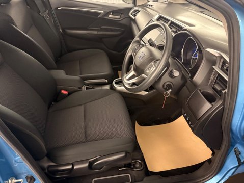 Honda Jazz 1.3 i-VTEC SE Navi CVT Euro 6 (s/s) 5dr 5