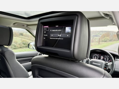 Land Rover Discovery SDV6 HSE LUXURY 32