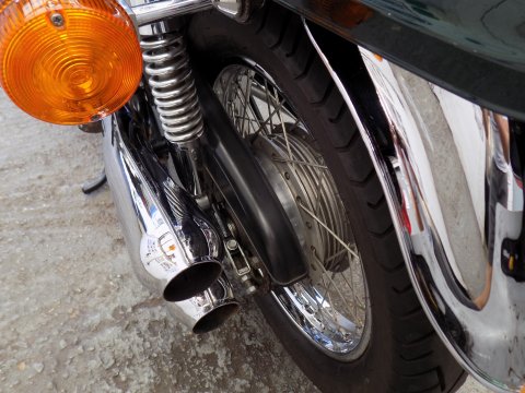 Kawasaki Z900 A4 34