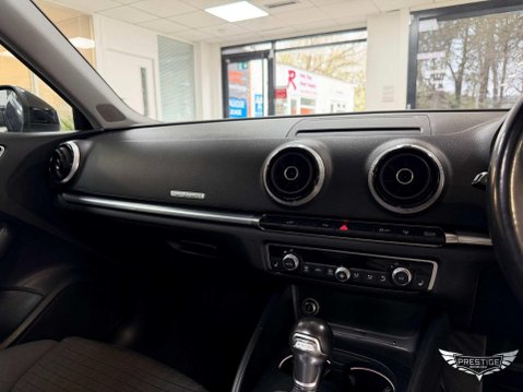 Audi A3 1.4 TFSI e-tron Sportback e-S Tronic Euro 6 5dr 8.8kWh 32