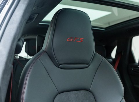 Porsche Cayenne GTS 10