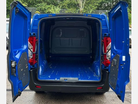 Peugeot Expert 2.0 HDi Panel Van 4dr Diesel Manual L1 H1 (196 g/km, 136 bhp) 16