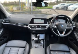 BMW 3 Series 318D SPORT 30