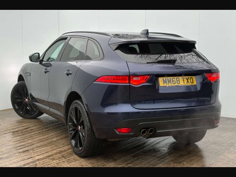 Jaguar F-Pace 2.0 F-Pace R-Sport AWD D Auto 4WD 5dr 43