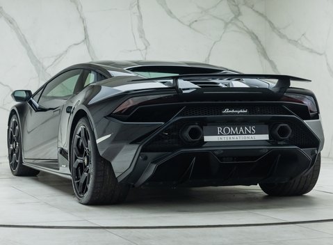 Lamborghini Huracan TECNICA 10