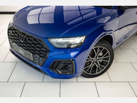 Audi Q5 2.0 Q5 Black Edition 40TDI MHEV Quattro Semi-Auto 4WD 5dr 20