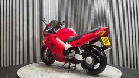 Honda VFR 2001 ONLY 13K FUEL INJECTED NON VTEC 1 OWNER NEW MOT 800CC 12