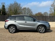 Suzuki Vitara SZ-T MHEV 5