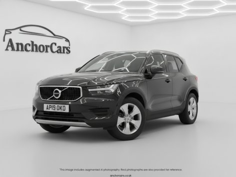 Volvo XC40 2.0 D3 Momentum SUV 5dr Diesel Auto Euro 6 (s/s) (150 ps)