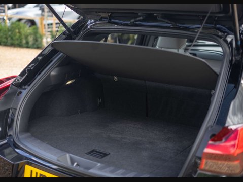 Lexus Ux 2.0 UX 250h 4x2 CVT 5dr PREMIUM SPORT EDITION 31