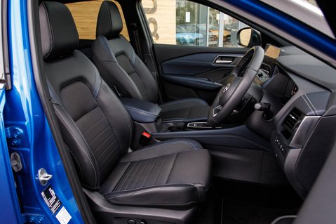 Nissan Qashqai DIG-T TEKNA DCT MHEV 31