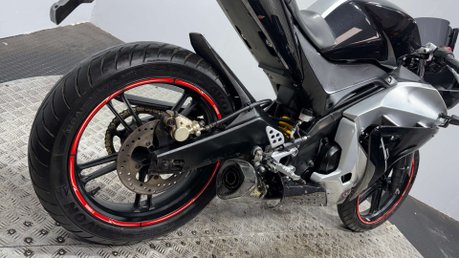 Yamaha R125 YZF 2009 20K 125CC SPORTS BIKES 15BHP NEW MOT SERVICED 8