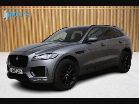 Jaguar F-Pace 2.0 D180 Chequered Flag SUV 5dr Diesel Auto AWD Euro 6 (s/s) (180 ps) 5