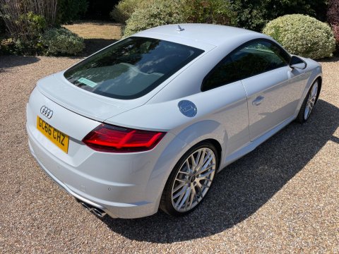 Audi TT 2.0 TFSI Coupe 3dr Petrol Manual quattro Euro 6 (s/s) (310 ps) 17
