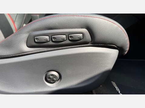 Mercedes-Benz A Class 2.0 AMG A 45 4Matic Premium Auto 4WD 5dr 37