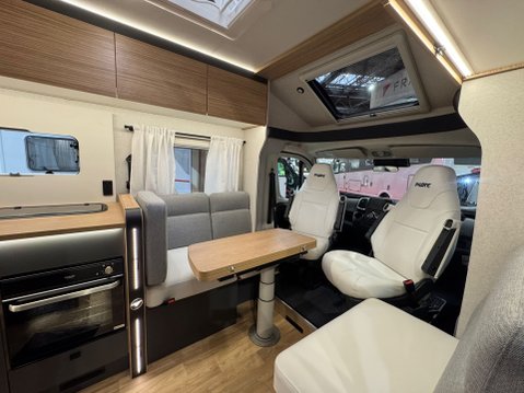 Pilote P740FGJ Evidence 2026 MODEL SHOW VAN 13