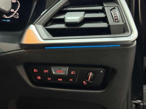 BMW 3 Series 2.0 330e 12kWh Sport Pro Saloon 4dr Petrol Plug-in Hybrid Auto Euro 6 (s/s) 33