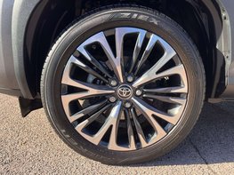 Toyota Yaris Cross 1.5 Yaris Cross Excel HEV Auto 5dr 13