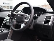 Land Rover Discovery DEMO MODEL COMMERCIAL DYNAMIC HSE WITH GENUINE REAR SEATS STYLED BY SEEKER  11